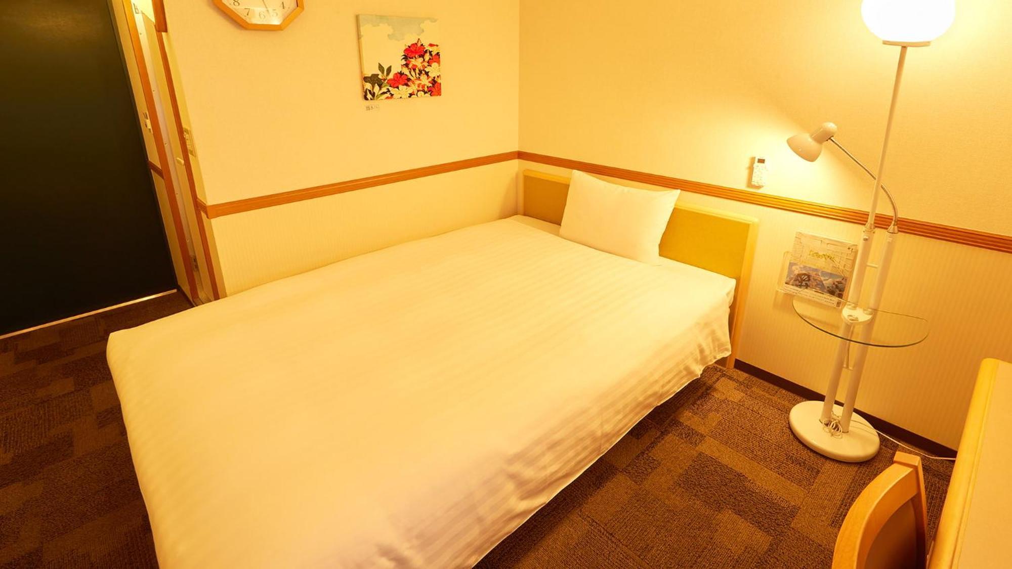 Toyoko Inn Shonan Hiratsuka Eki Kita Guchi No 2 Стая снимка