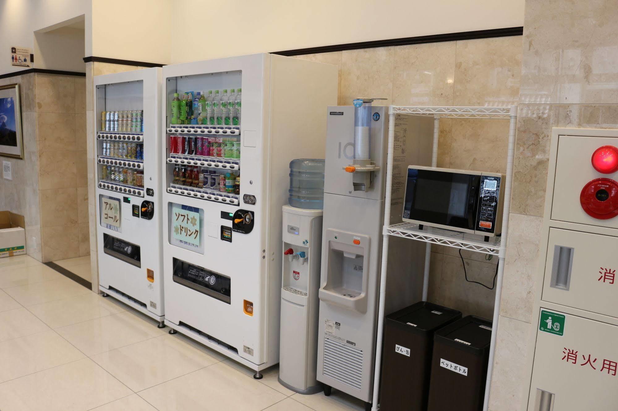 Toyoko Inn Shonan Hiratsuka Eki Kita Guchi No 2 Екстериор снимка